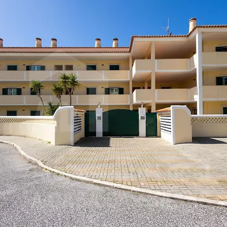 Apartment Kiko's House By Acasadascasas Ericeira